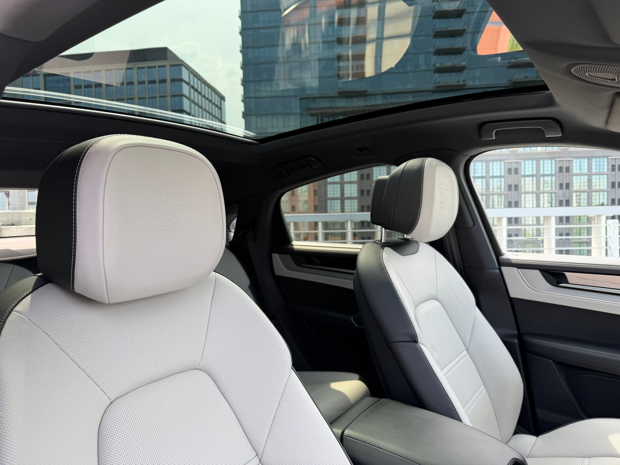 Certified 2026 Porsche Cayenne S AWD/4WD image 25