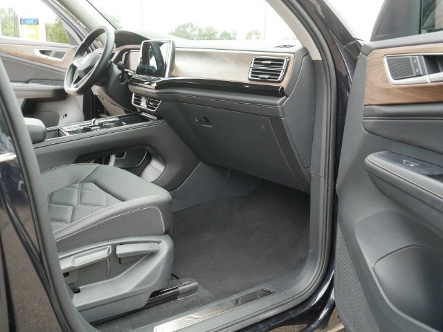 Certified 2025 Volkswagen Atlas SE AWD/4WD image 20