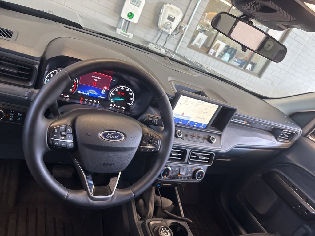 Certified 2024 Ford Maverick Lariat w/ Black Appearance Package AWD/4WD image 5