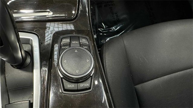 Used 2015 BMW 528i Sedan image 32