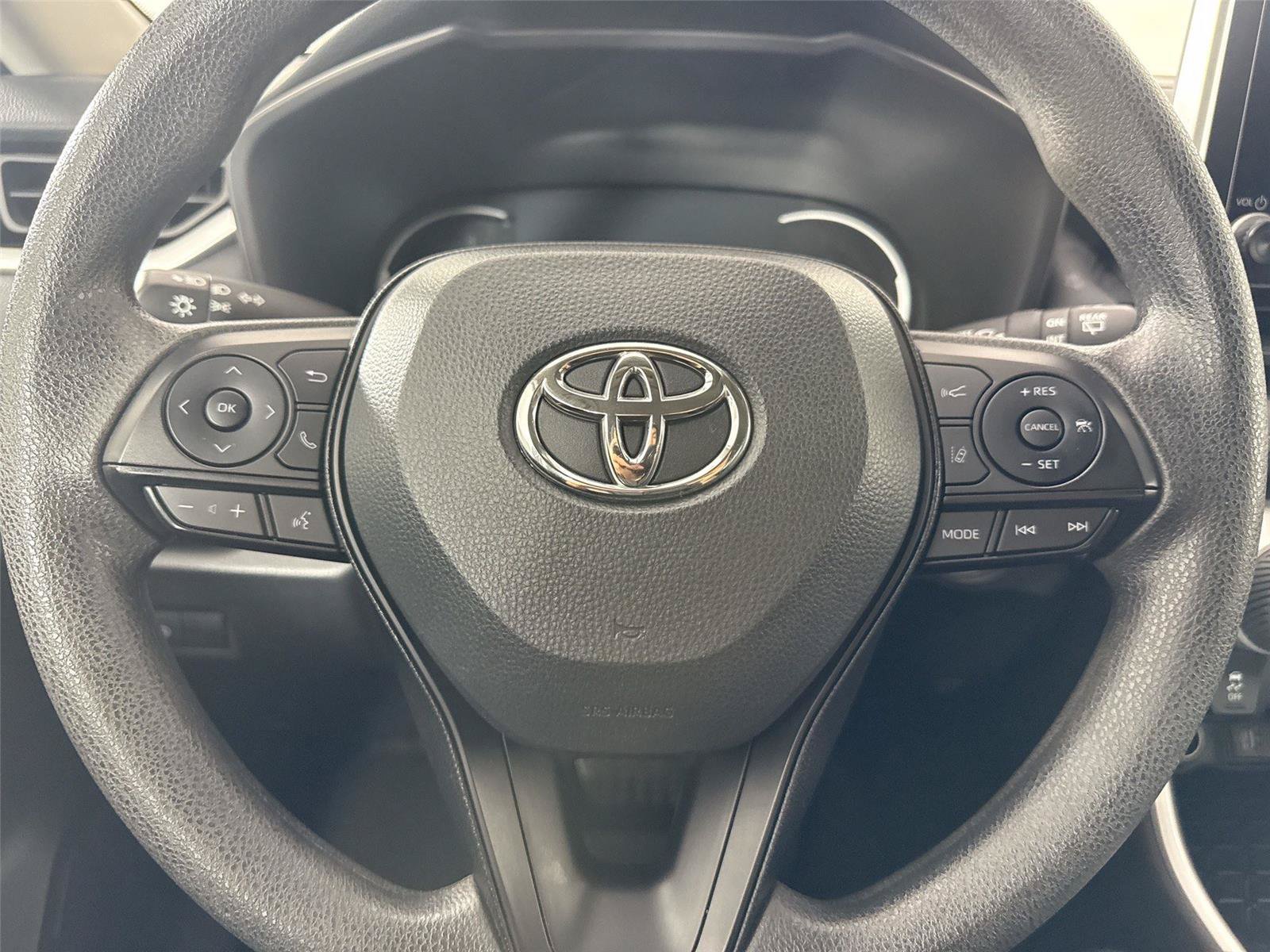 Certified 2025 Toyota RAV4 XLE AWD/4WD image 16