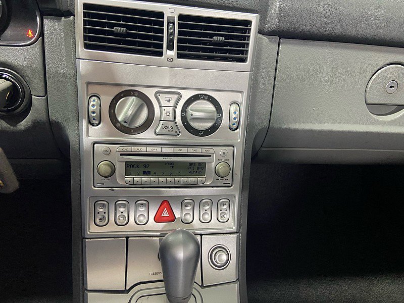 Used 2007 Chrysler Crossfire Limited image 27