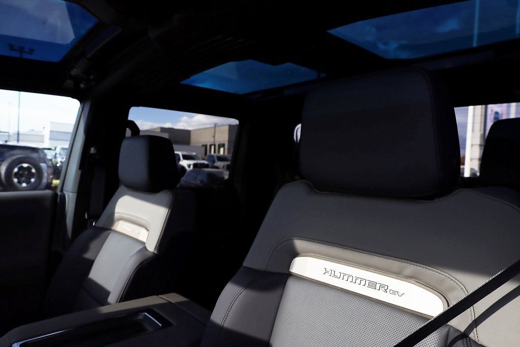 New 2025 GMC Hummer EV 3X w/ Battery Pack, 24 Module Pack image 18
