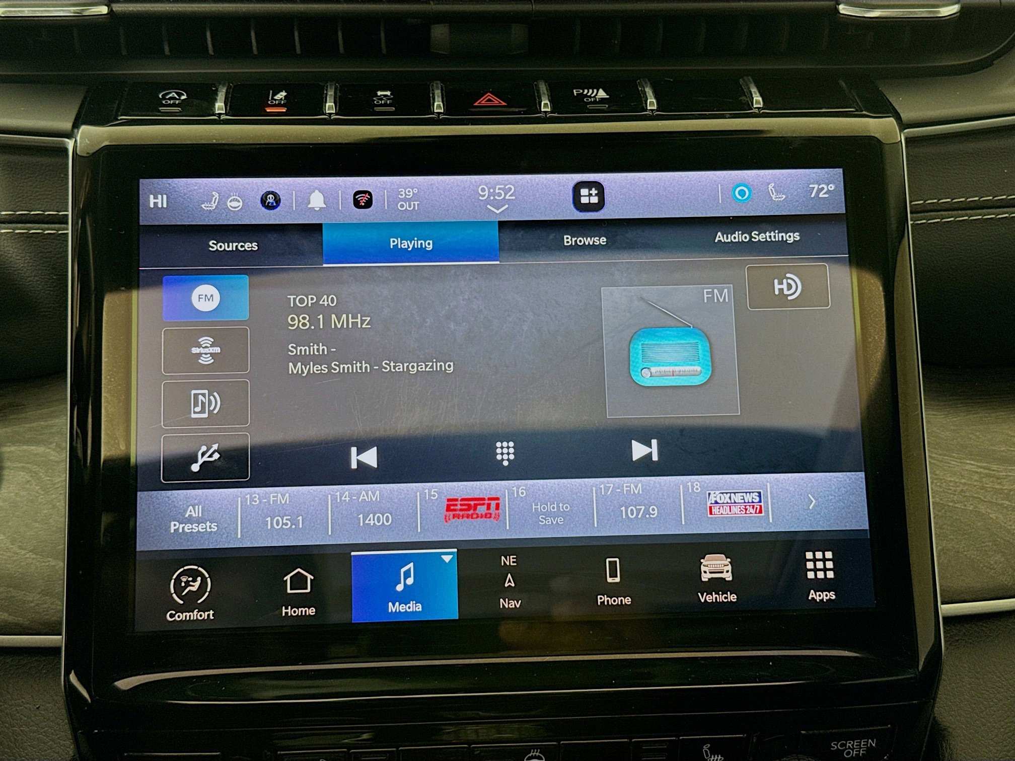 Used 2023 Jeep Grand Cherokee L Limited image 15