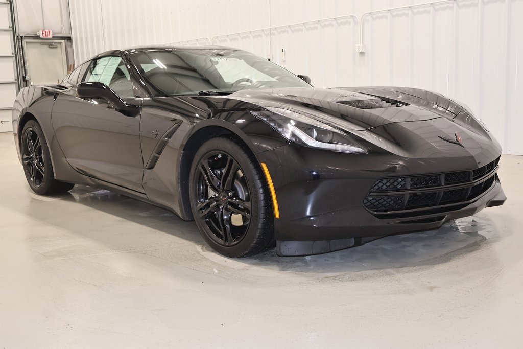 Used 2017 Chevrolet Corvette Stingray Coupe w/ Carbon Flash Badge Package image 4