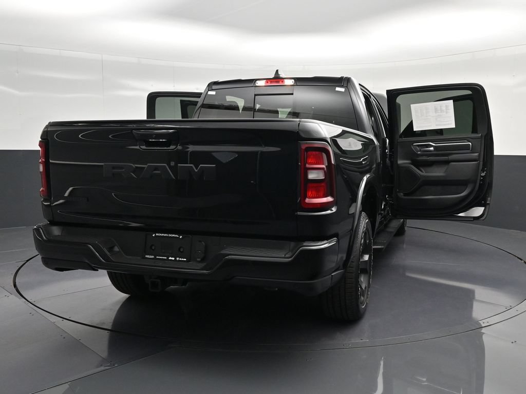 Used 2025 RAM 1500 Big Horn RWD image 35
