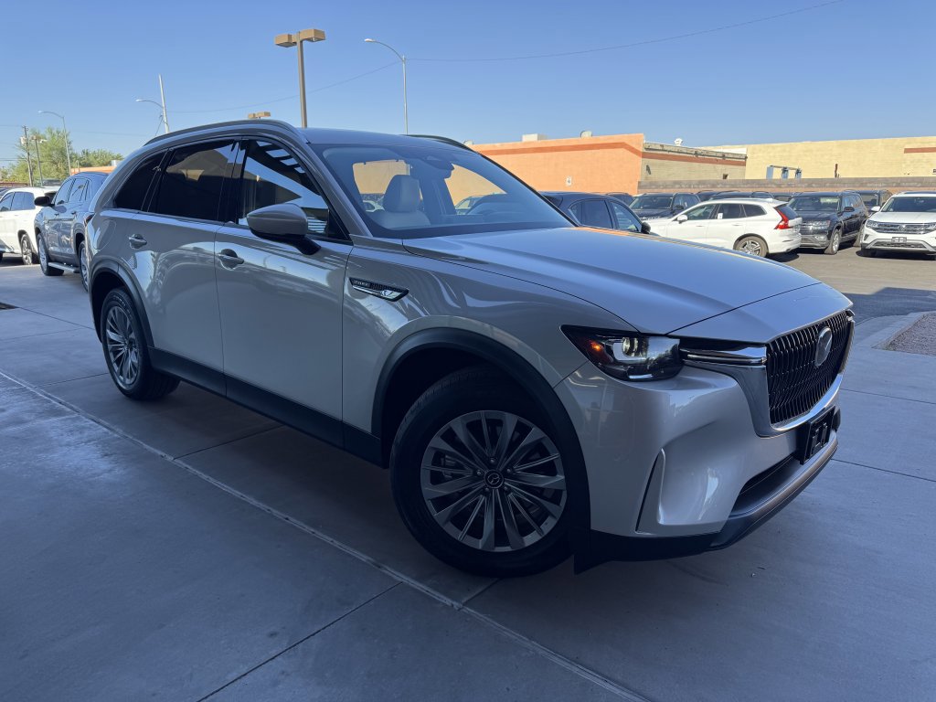 Used 2024 MAZDA CX-90 Plug-In Hybrid w/ Preferred AWD/4WD image 6