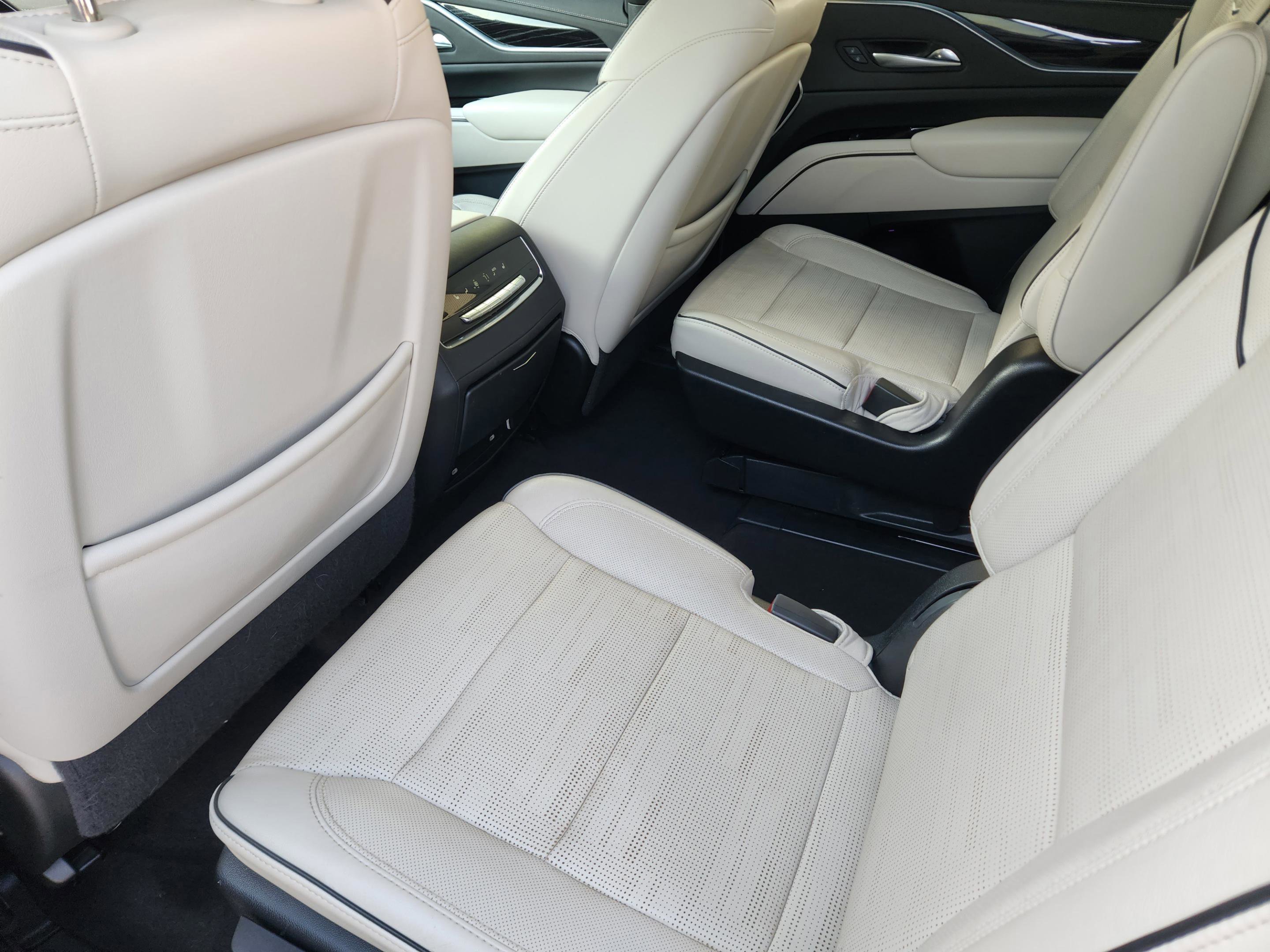 Used 2022 Cadillac Escalade Sport w/ Touring Package AWD/4WD image 26