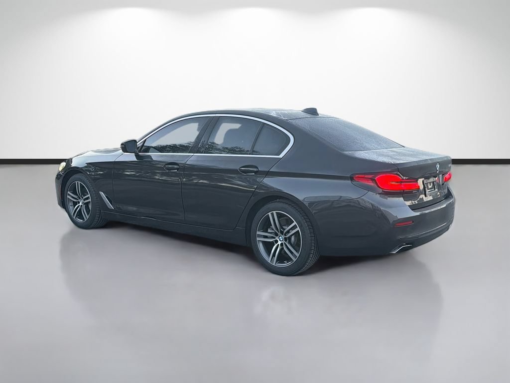 Used 2023 BMW 530i w/ Convenience Package RWD image 5