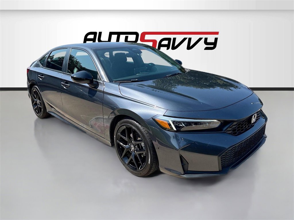 Used 2025 Honda Civic Sport image 1