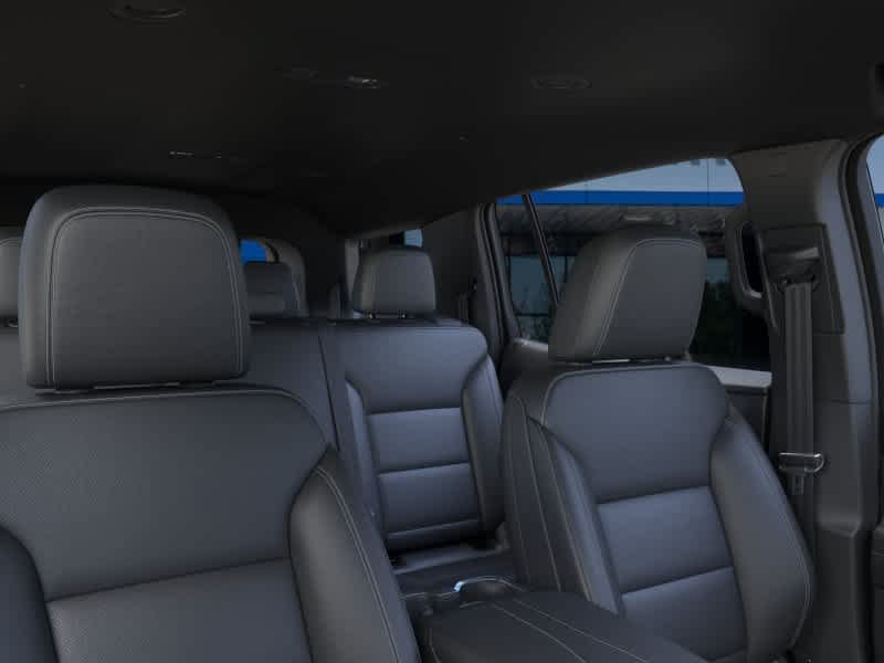 New 2026 Chevrolet Traverse LT w/ Driver Confidence Package FWD image 24