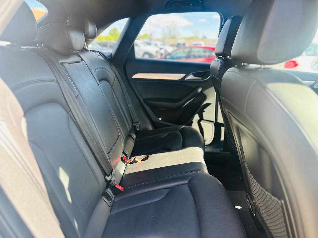 Used 2018 Audi Q3 2.0T Premium w/ Convenience Package image 11
