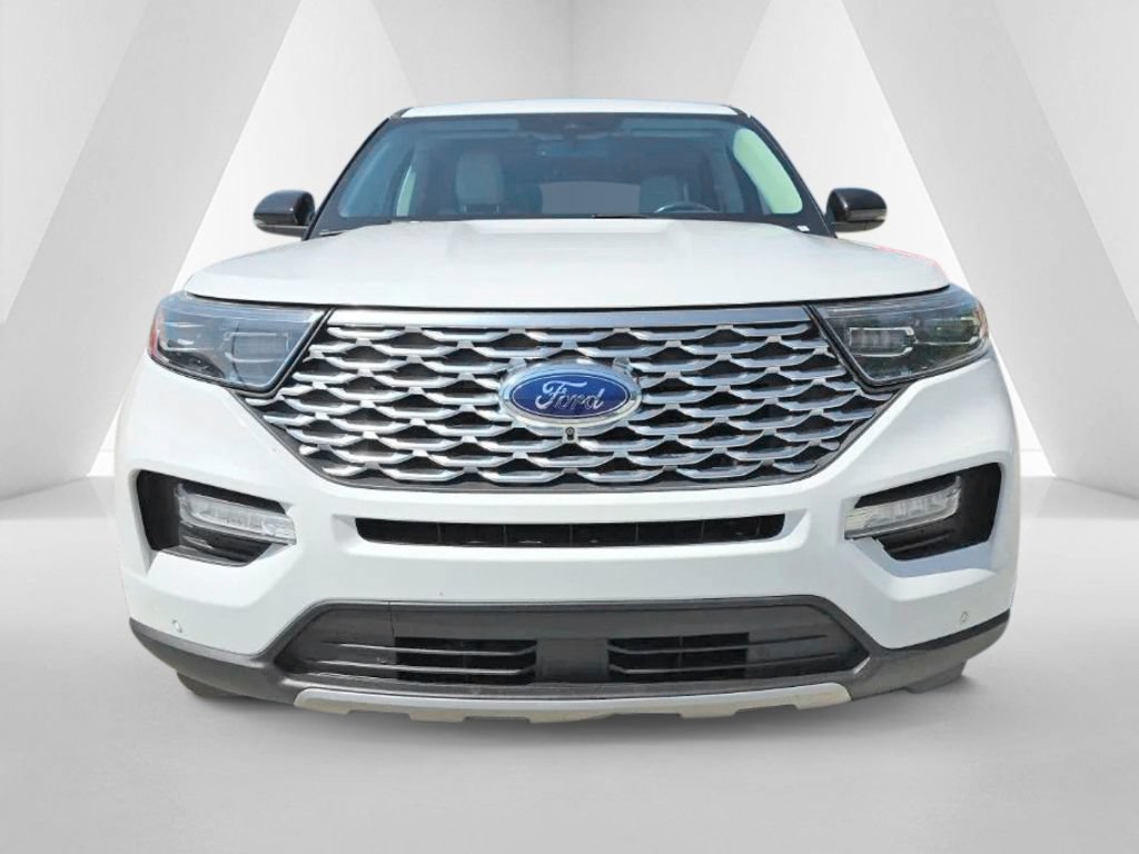 Used 2020 Ford Explorer Platinum w/ Premium Technology Package AWD/4WD image 2