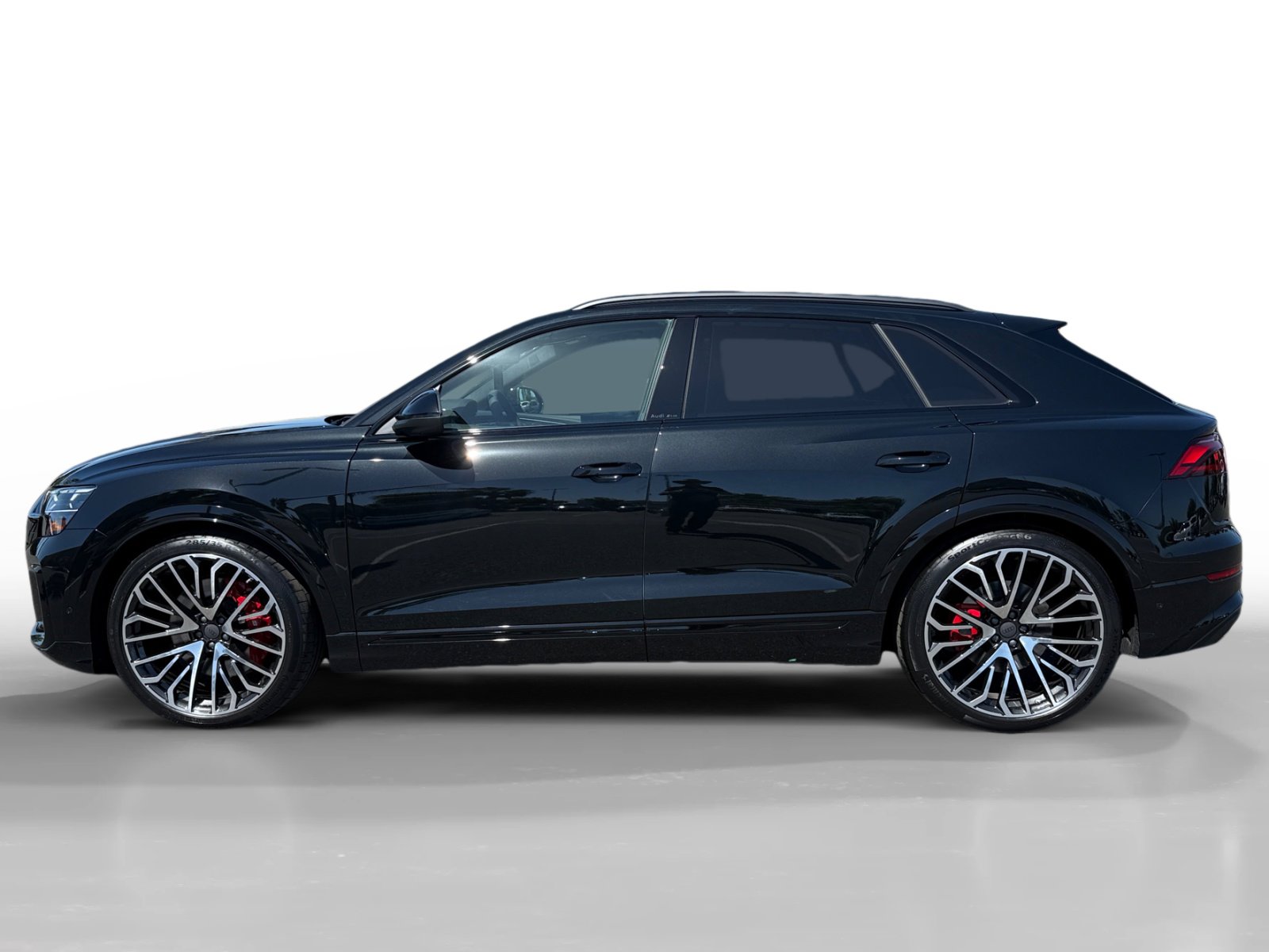 New 2026 Audi SQ8 Prestige AWD/4WD image 2