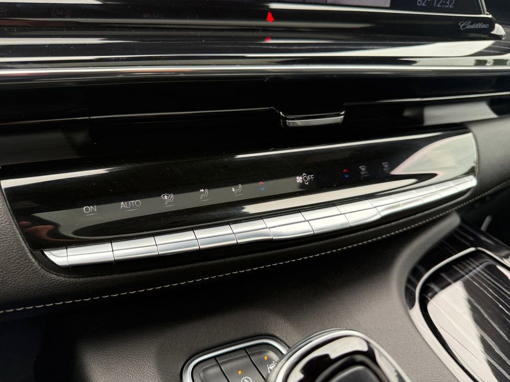 Used 2023 Cadillac Escalade Sport image 22