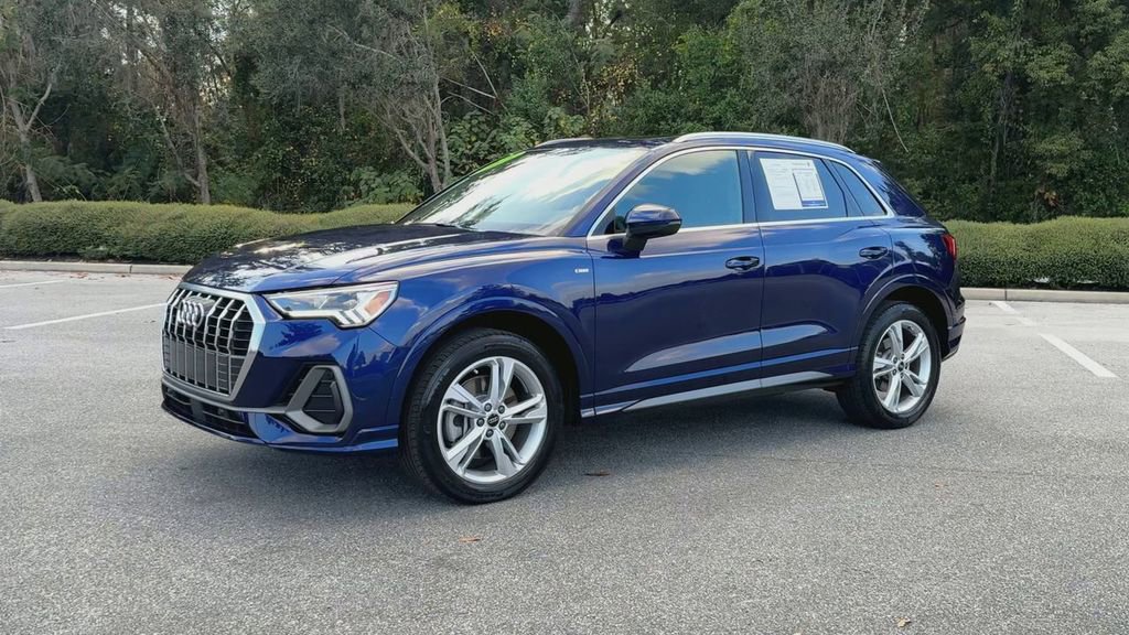 Used 2023 Audi Q3 2.0T Premium Plus image 4