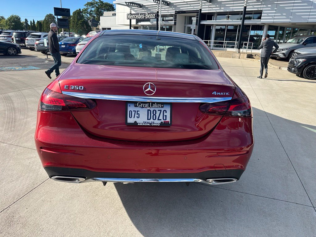 Used 2023 Mercedes-Benz E 350 4MATIC Sedan image 6