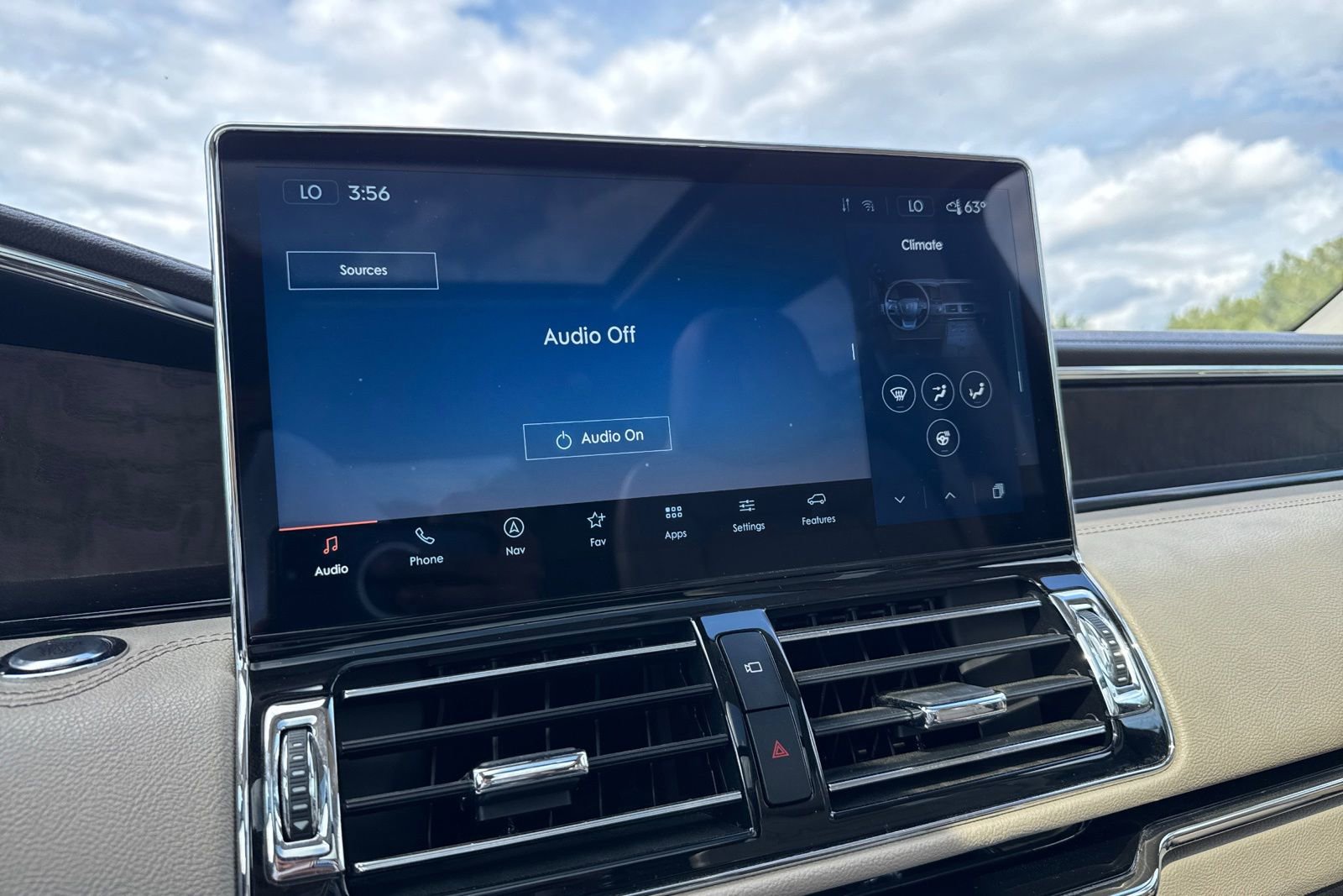 Used 2024 Lincoln Navigator Reserve AWD/4WD image 27