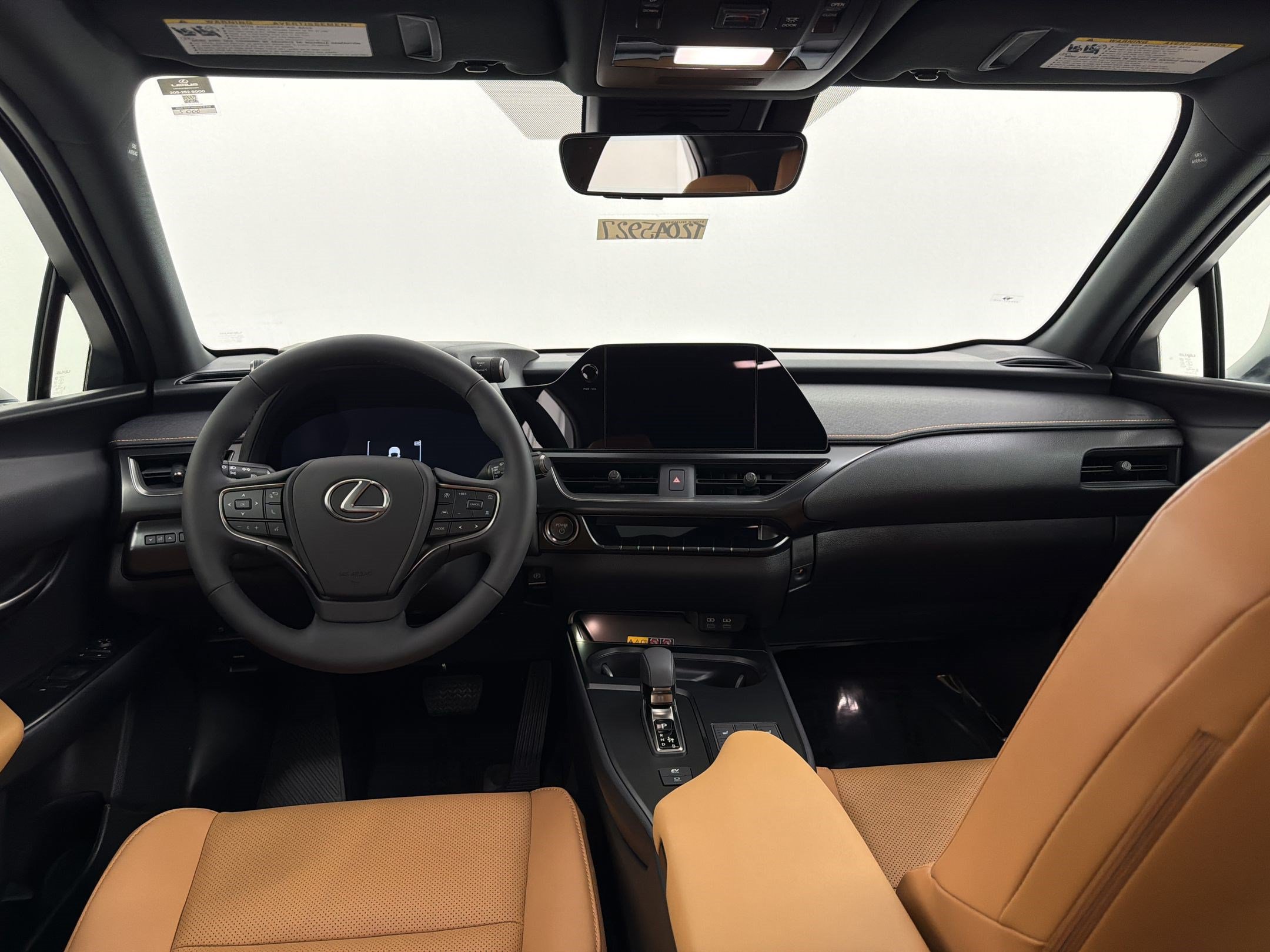 New 2026 Lexus UX 300h FWD image 15