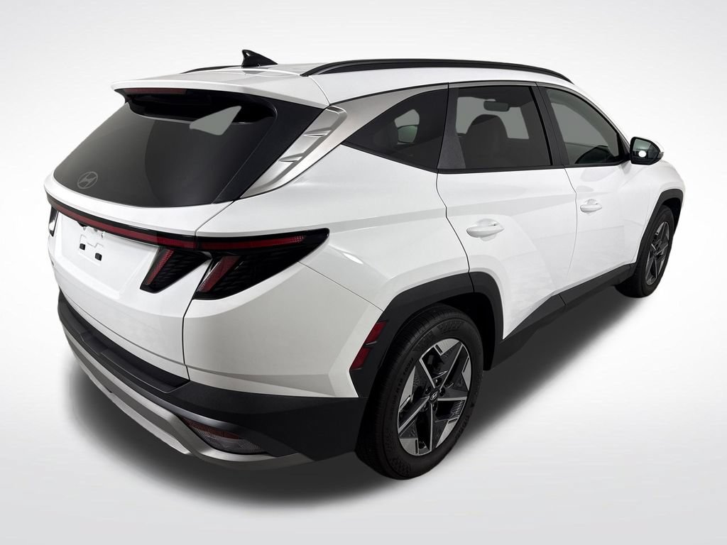 Certified 2025 Hyundai Tucson SEL FWD image 3