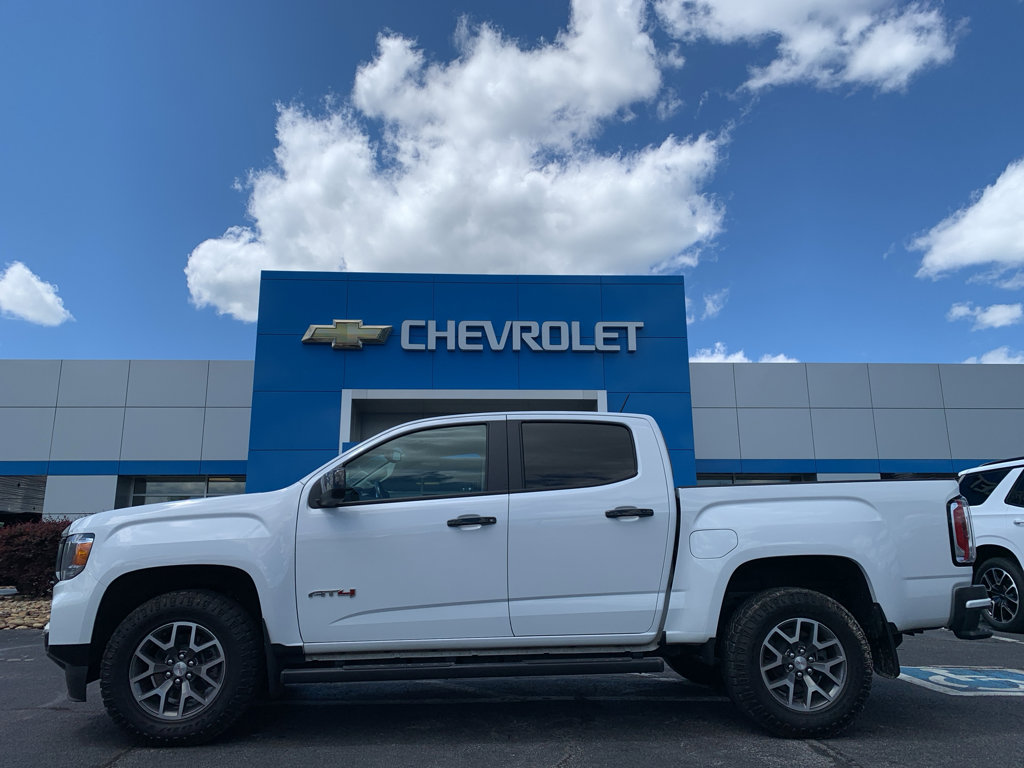 Used 2022 GMC Canyon AT4 w/ Trailering Package