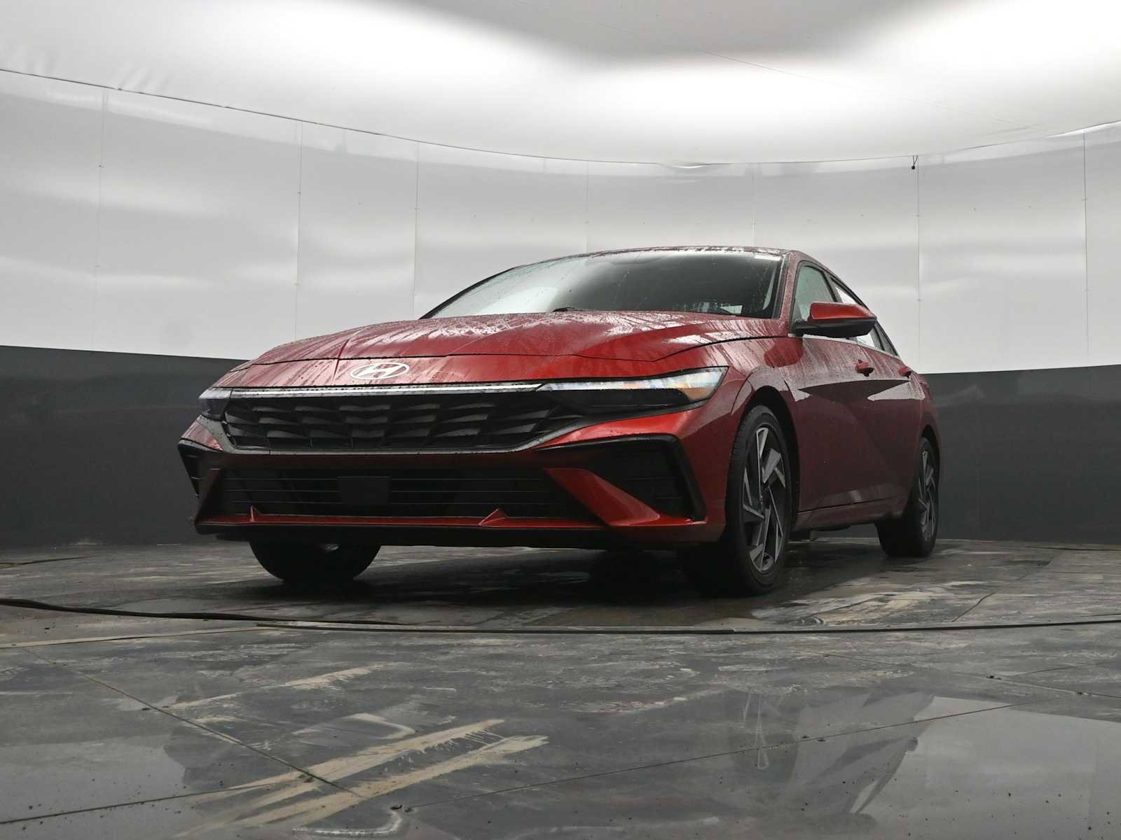 Certified 2025 Hyundai Elantra Limited image 32