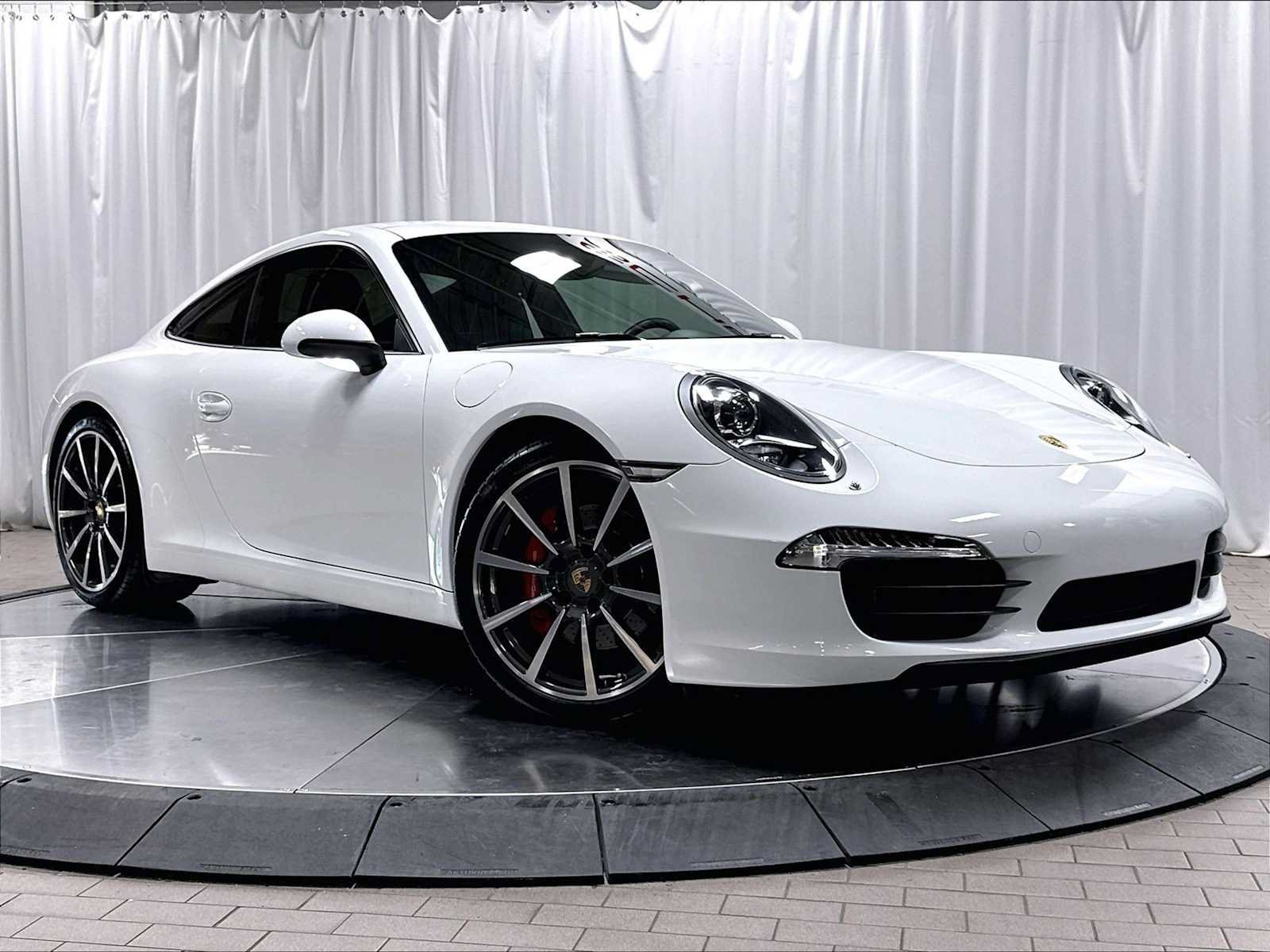 Used 2013 Porsche 911 Carrera S RWD image 11