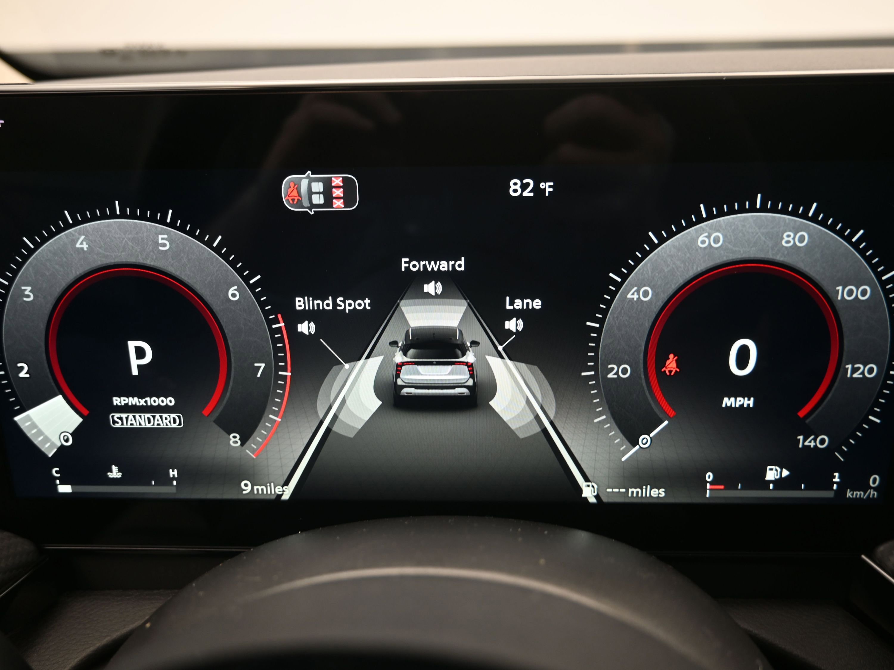 New 2026 Nissan Kicks SR image 15