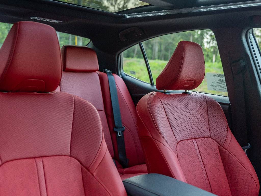 New 2026 Toyota Camry XSE FWD image 19