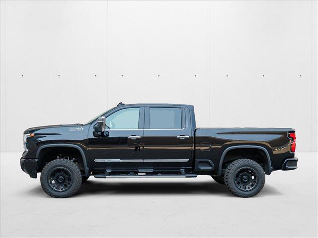 Used 2024 Chevrolet Silverado 2500 High Country image 5