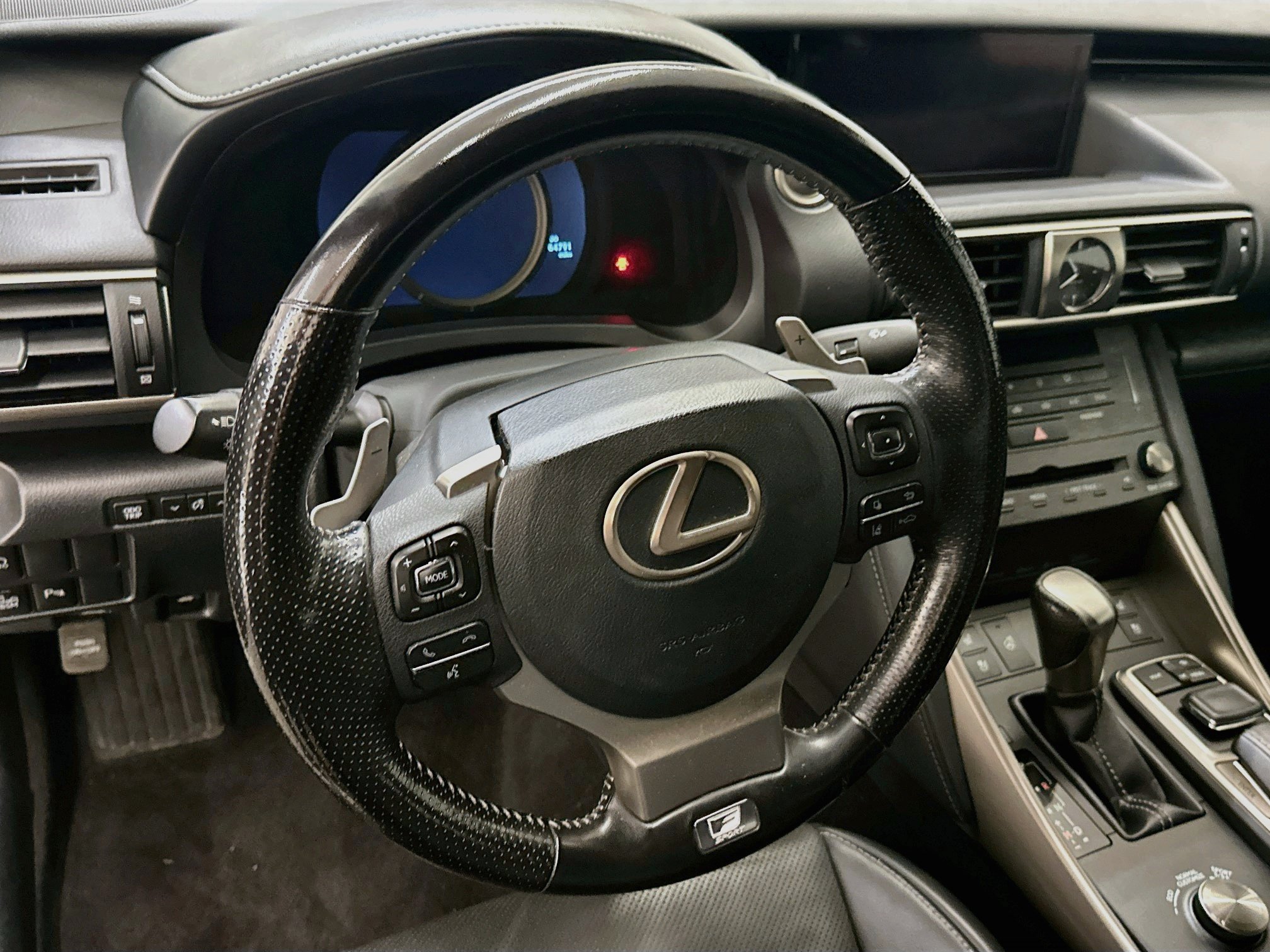 Used 2020 Lexus IS 350 F Sport w/ F Sport Package AWD/4WD image 18