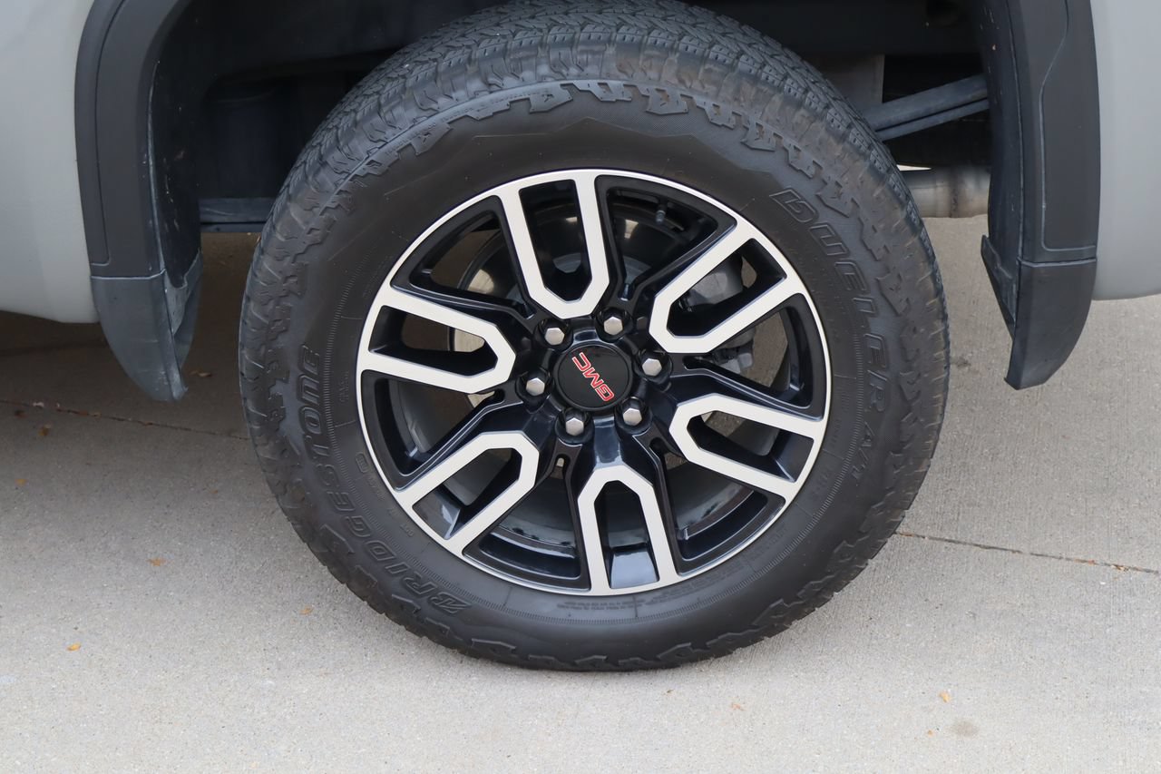 Used 2026 GMC Sierra 1500 AT4 w/ AT4 Premium Package AWD/4WD image 31