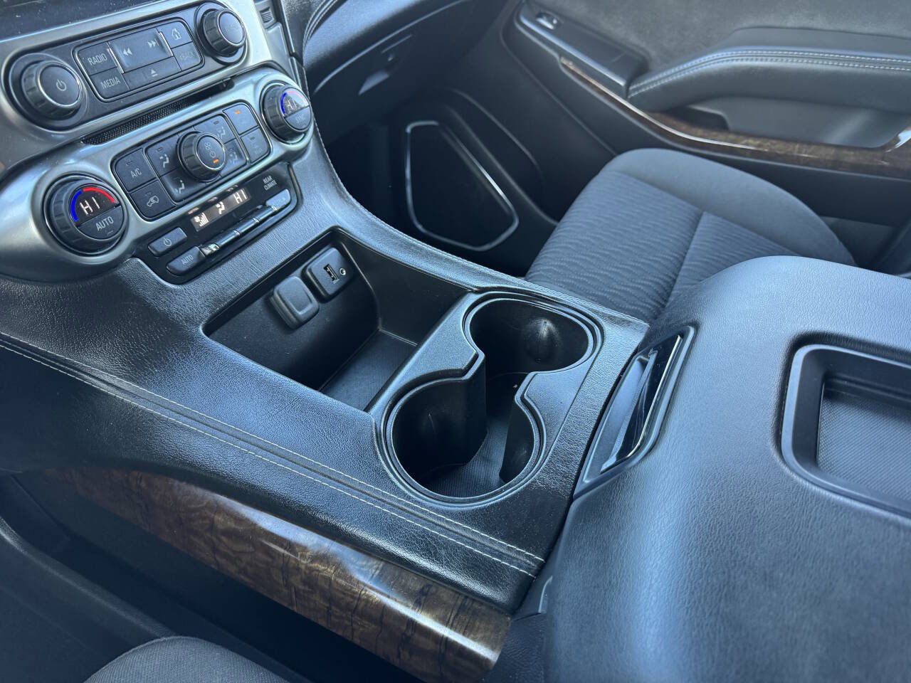 Used 2016 Chevrolet Tahoe Special Service 4x4 4dr SUV image 21