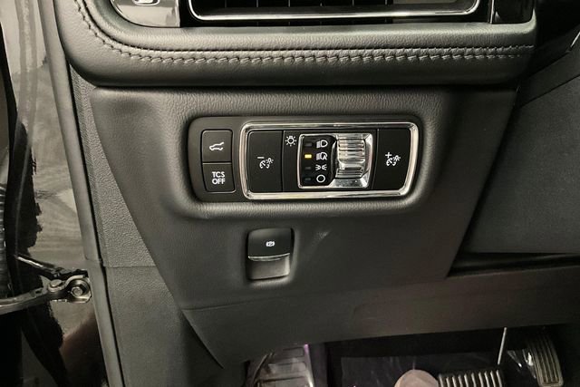 Used 2023 Lincoln Nautilus Reserve w/ Equipment Group 201A image 40