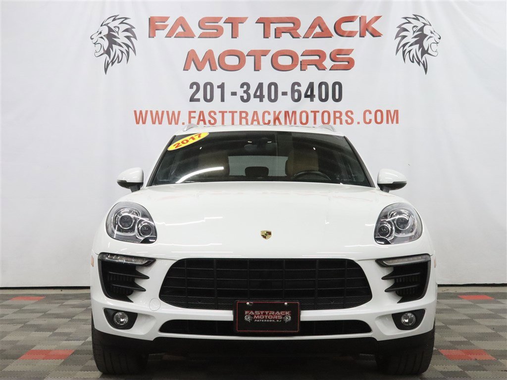Used 2017 Porsche Macan S AWD/4WD image 2