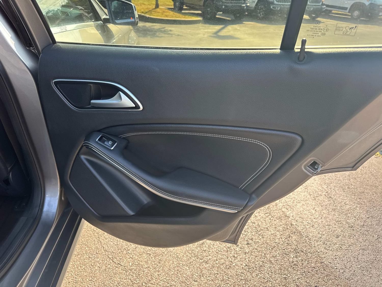 Used 2017 Mercedes-Benz GLA 250 image 17