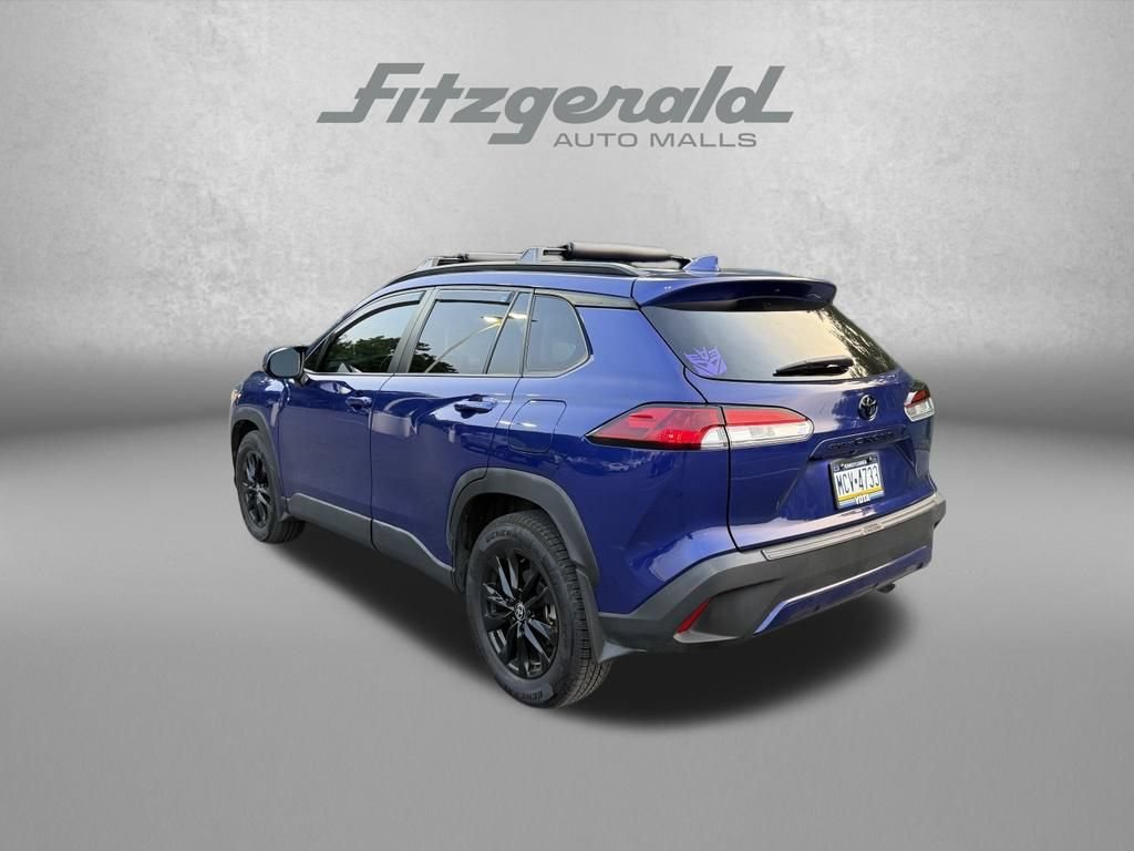 Used 2023 Toyota Corolla Cross LE AWD/4WD image 6