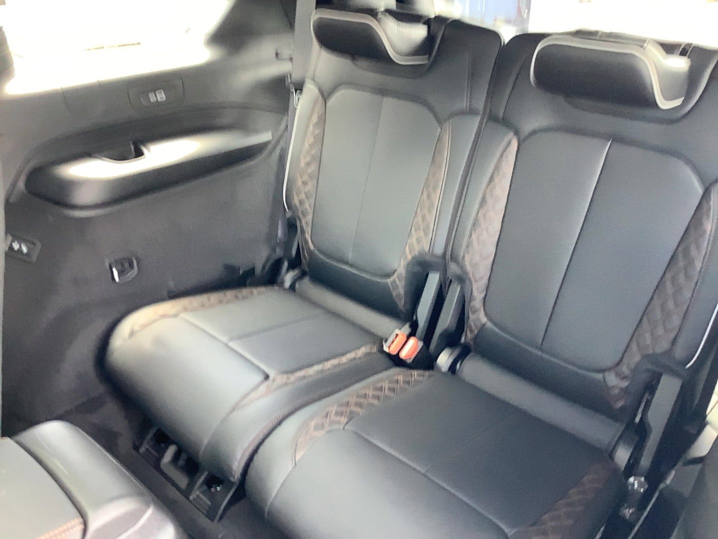 New 2026 Jeep Grand Cherokee L Summit AWD/4WD image 8