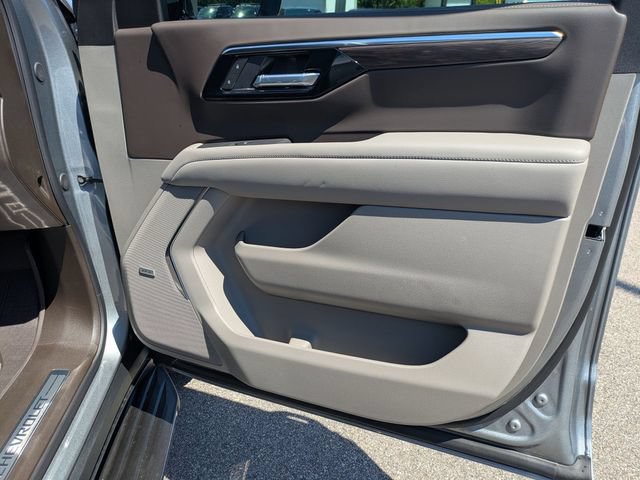 New 2026 Chevrolet Tahoe LT w/ Comfort Package AWD/4WD image 38