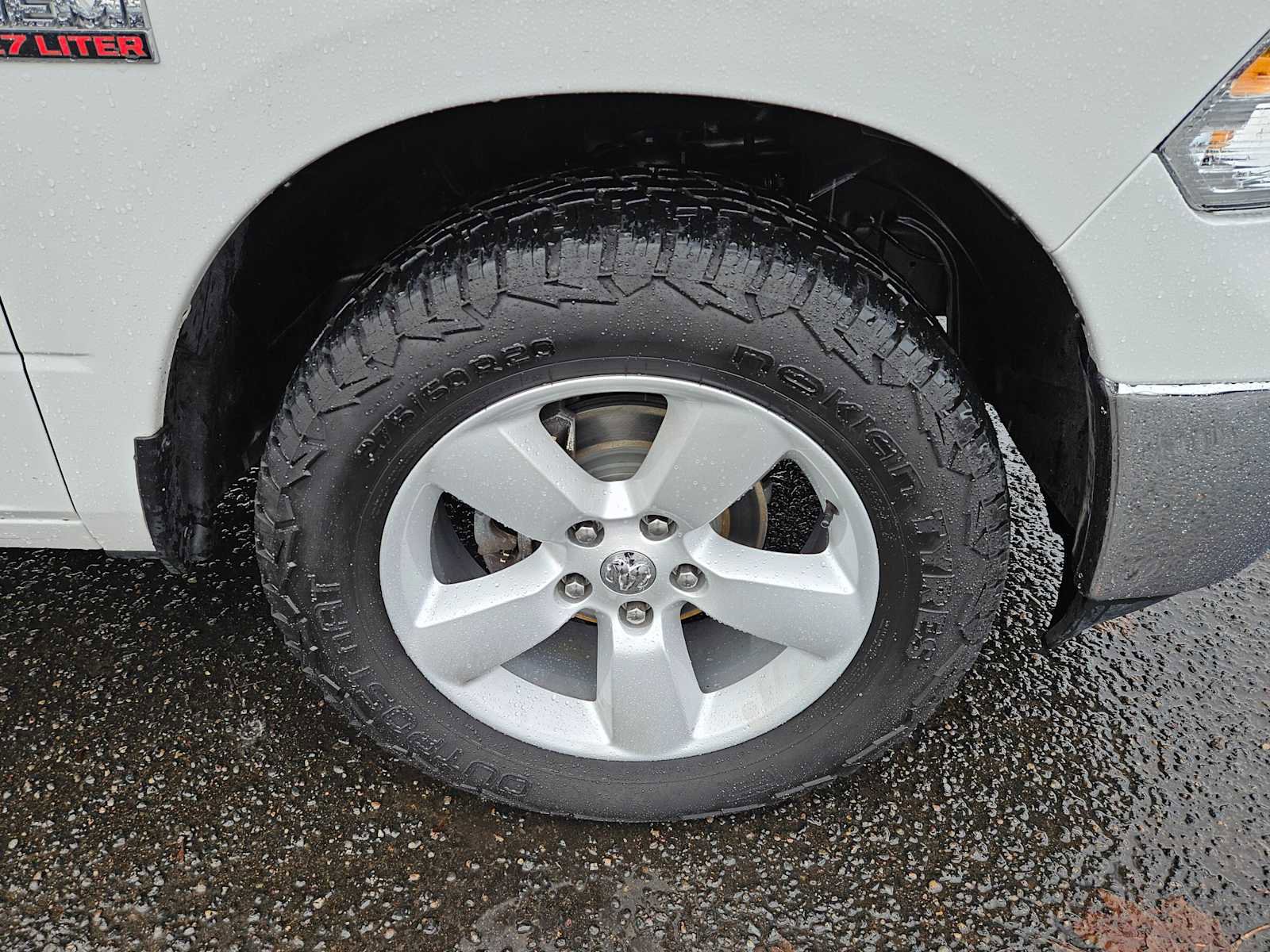 Used 2023 RAM 1500 Classic SLT image 9