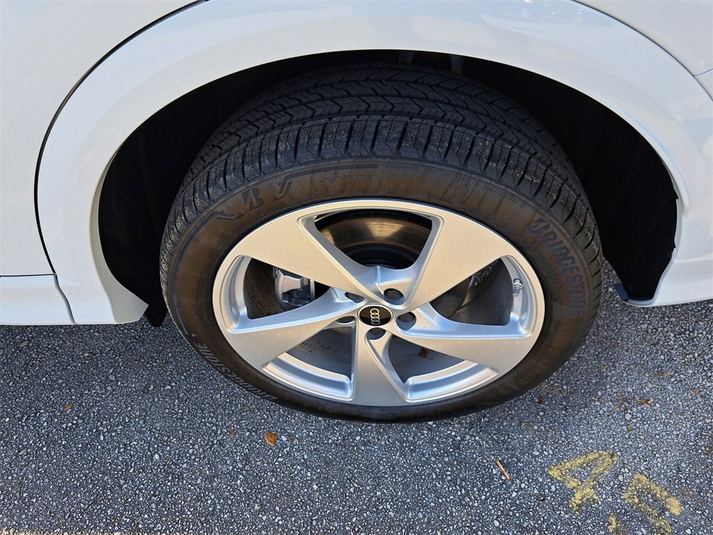 New 2025 Audi Q5 Premium Plus image 30