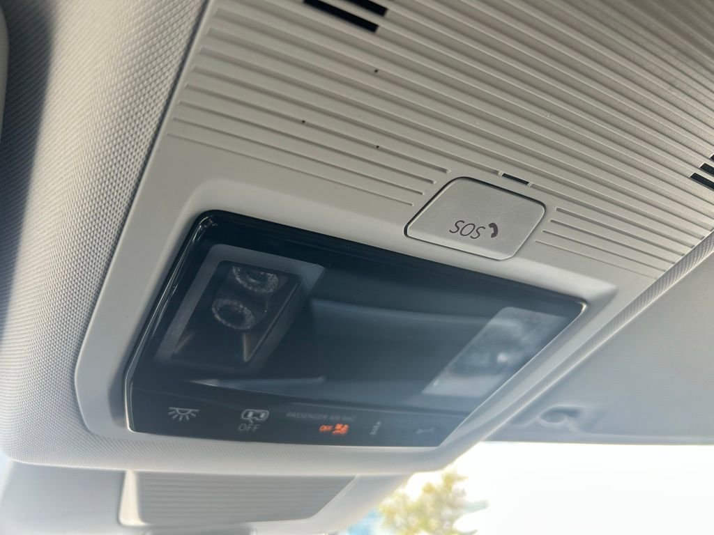 Certified 2025 Volkswagen Tiguan S image 59