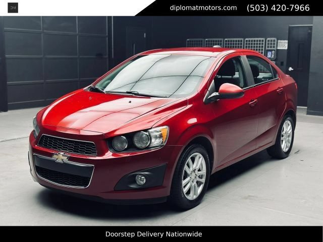 Used 2015 Chevrolet Sonic LT w/ Wheels and Fog Lamp Package FWD image 1