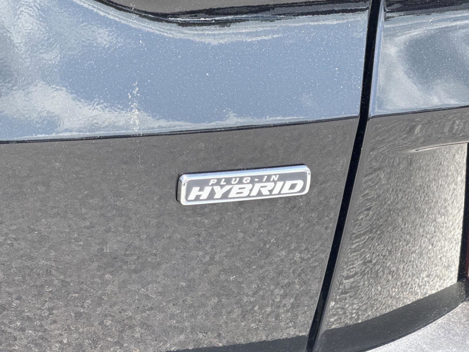 New 2025 Ford Escape SE image 6