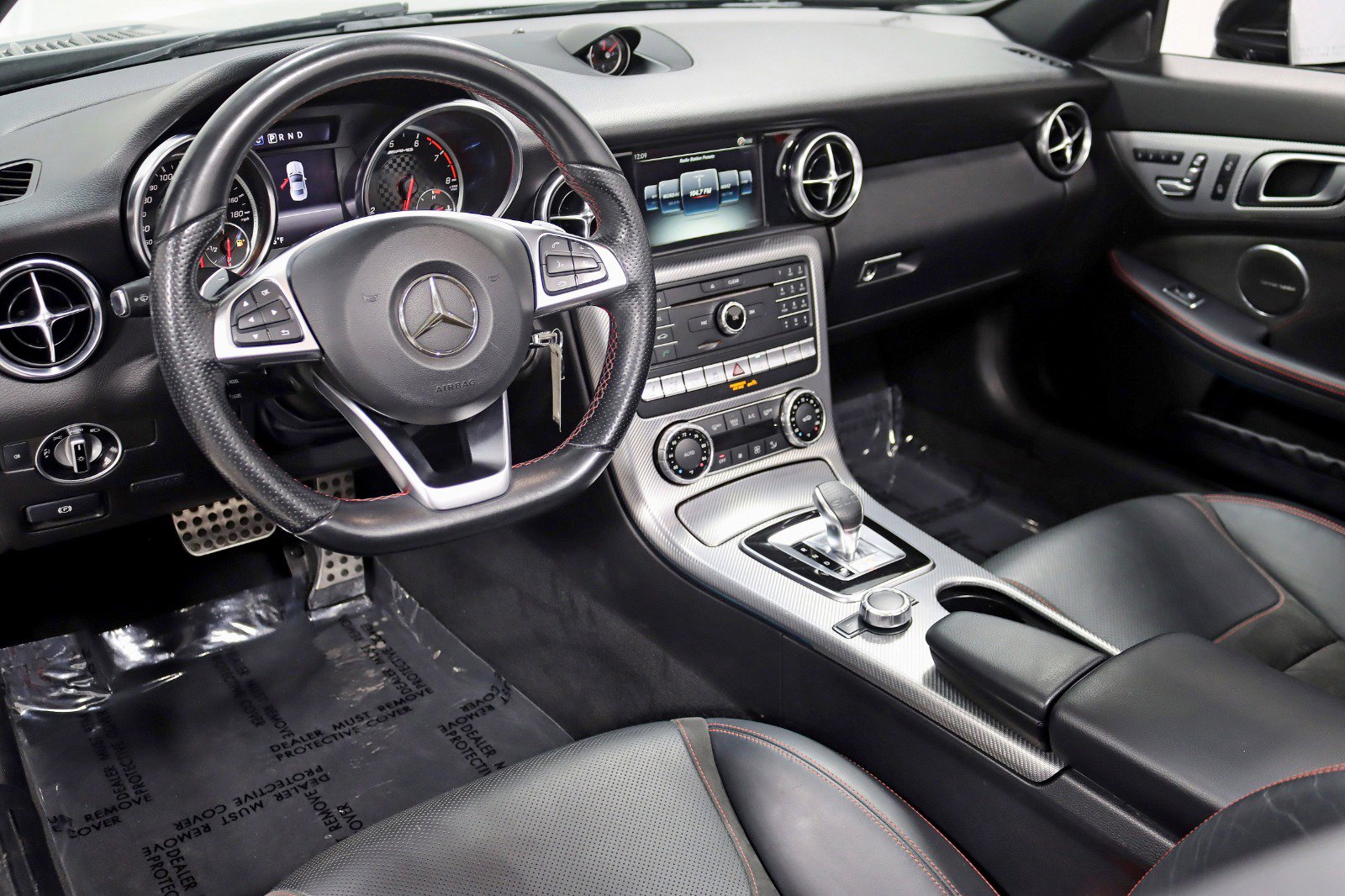 Used 2017 Mercedes-Benz SLC 43 AMG w/ Premium 2 Package image 16
