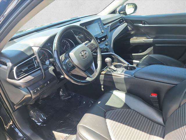 Used 2024 Toyota Camry SE FWD image 9