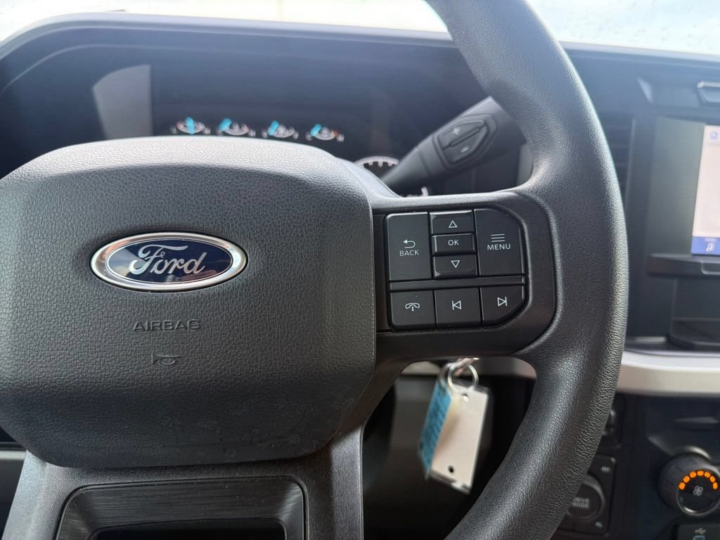 Used 2023 Ford F250 XL w/ STX Appearance Package AWD/4WD image 12