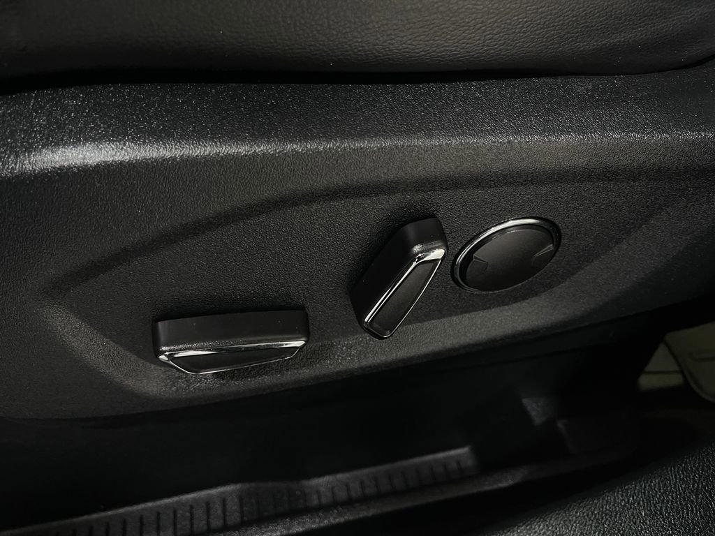 Used 2019 Ford Edge SEL w/ Equipment Group 201A image 23