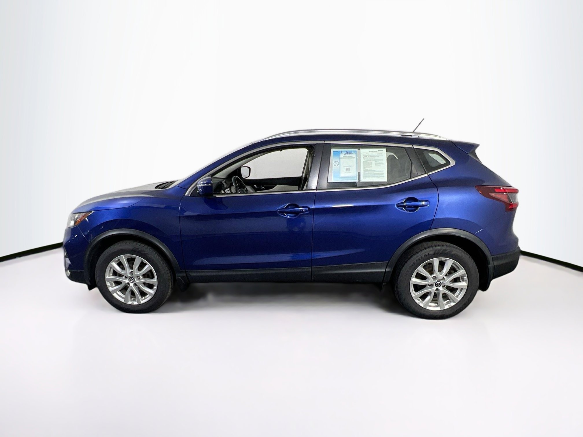 Used 2021 Nissan Rogue Sport SV AWD/4WD image 8