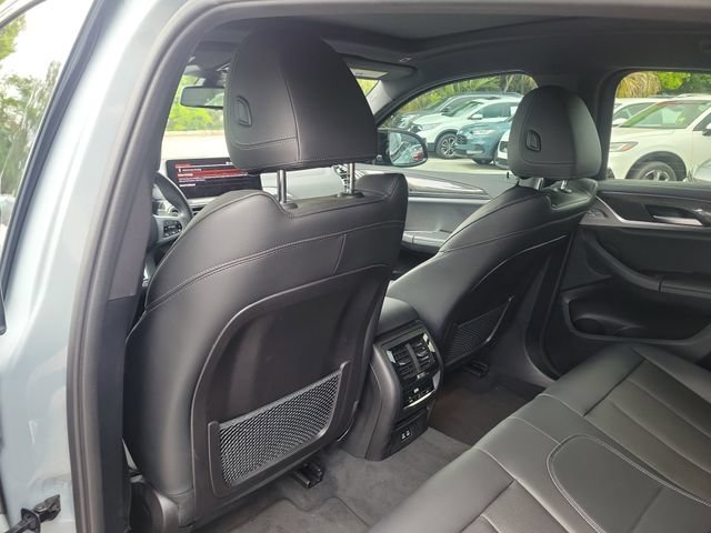 Used 2023 BMW X4 M40i AWD/4WD image 14